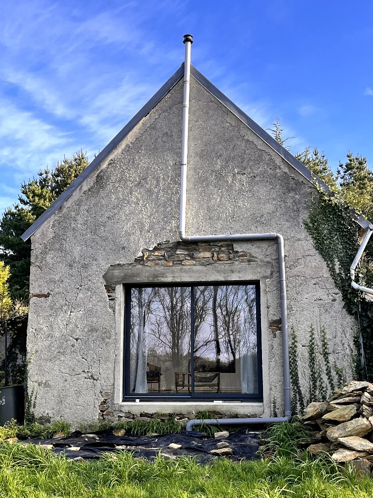 Façade de maison avant enduit — chantier 3, Finistère sud