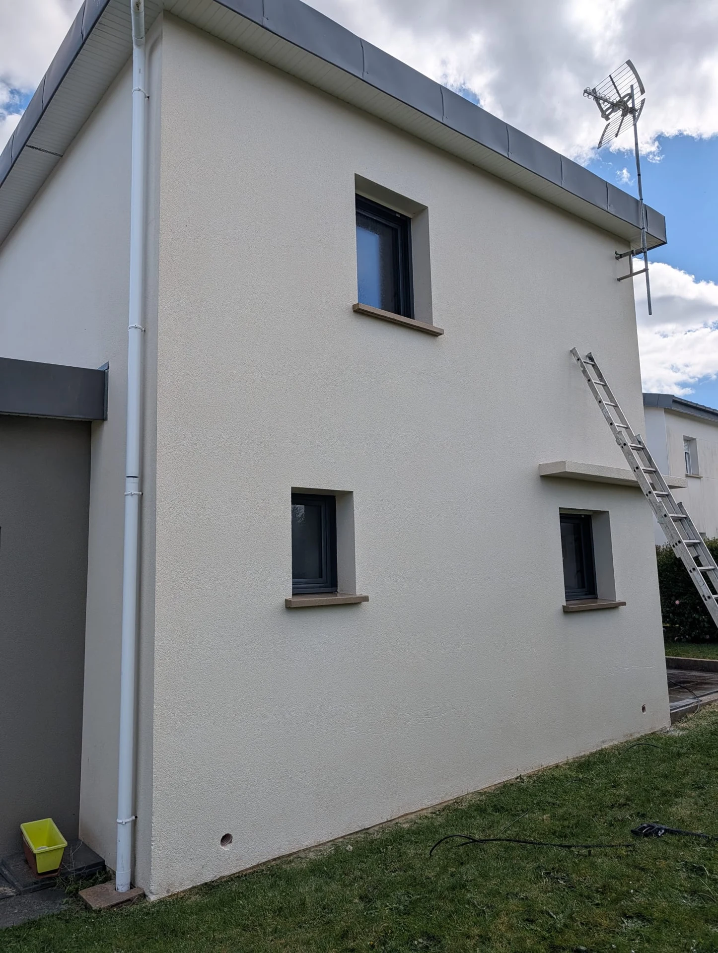 Nettoyage de façade après nettoyage — chantier 1, tout le Finistère